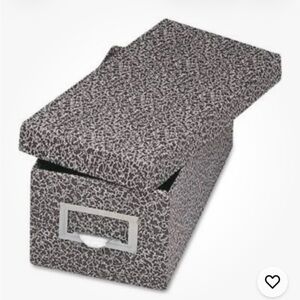 Cardinal Brands 95BLA Index Card File Box hold 1,000 5x8 cards